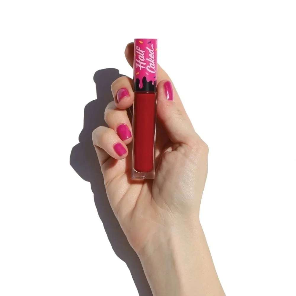 Lip Fondant Liquid Lipstick in Supreme